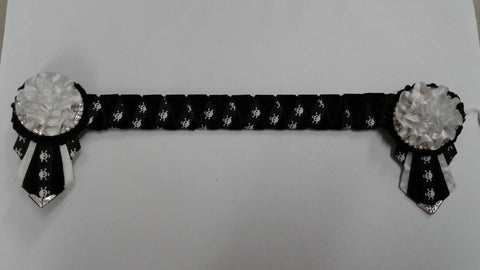 Black & White Skull Browband with Rosettes